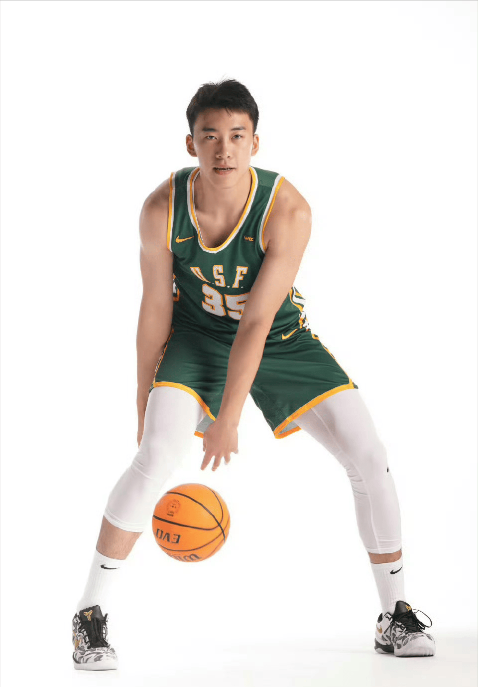 穆古鲁扎关键节点高光表现，RNG带队取胜！